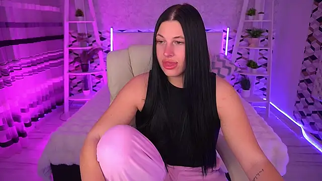 ArianaDarkk online show from 13, 4, 2026