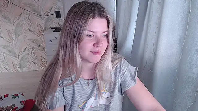 Snapshot of MelissaXKinky chatting on 13, 11, 2025 MelissaXKinky online show from 13, 11, 2025