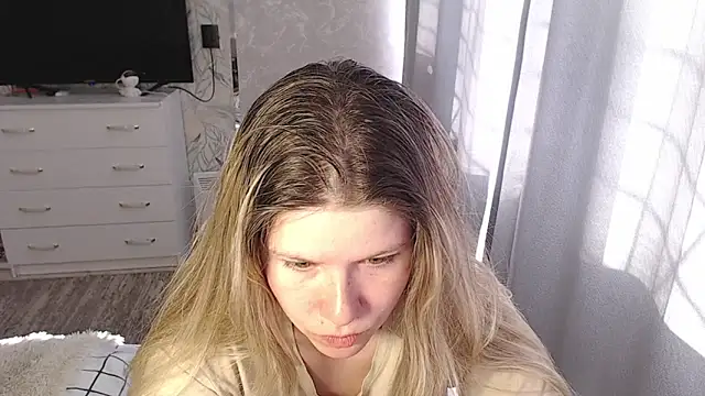 Snapshot of MelissaXKinky chatting on 3, 3, 2025 MelissaXKinky online show from 3, 3, 2025