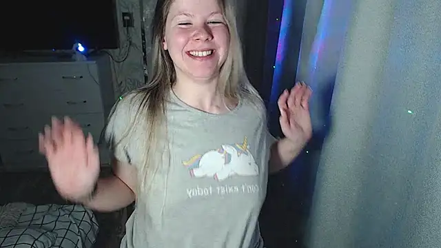 Snapshot of MelissaXKinky chatting on 6, 3, 2025 MelissaXKinky online show from 6, 3, 2025