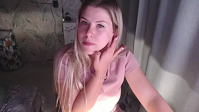 Snapshot of MelissaXKinky chatting on 11, 9, 2025 MelissaXKinky online show from 11, 9, 2025