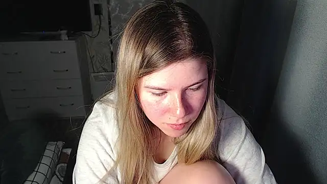 Snapshot of MelissaXKinky chatting on 17, 3, 2025 MelissaXKinky online show from 17, 3, 2025