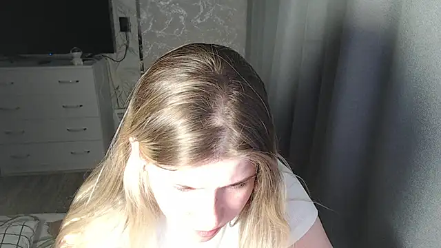 Snapshot of MelissaXKinky chatting on 16, 3, 2025 MelissaXKinky online show from 16, 3, 2025