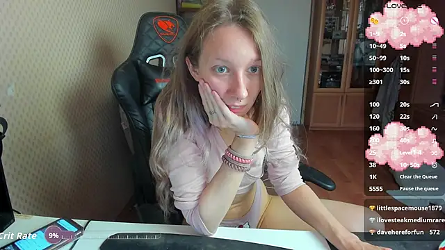 Snapshot of cutieMila chatting on 1, 10, 2025 cutieMila online show from 1, 10, 2025