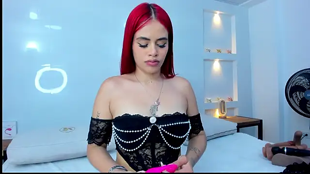 Dalia-Prada online show from 15, 10, 2025