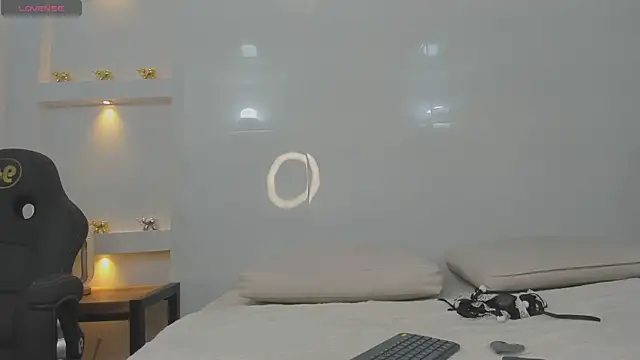 Dalia-Prada online show from 6, 4, 2026