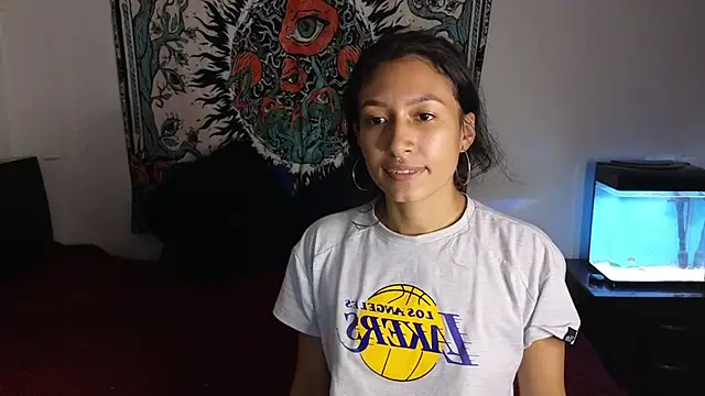 Snapshot of tony_and_sophia chatting on 27, 4, 2026 tony and sophia online show from 27, 4, 2026