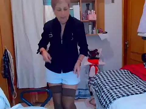 Victoria5643 online show from 16, 3, 2025