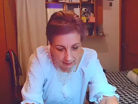 Victoria5643 online show from 10, 3, 2025