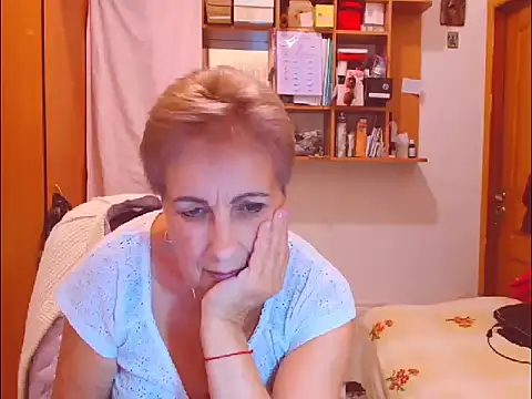 Victoria5643 online show from 25, 9, 2025