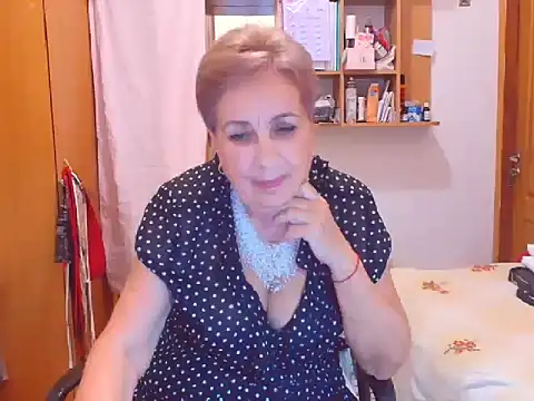 Victoria5643 online show from 13, 9, 2025