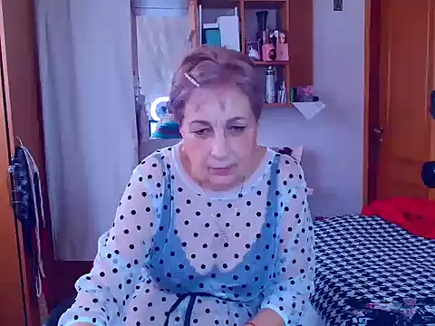 Victoria5643 online show from 16, 3, 2025