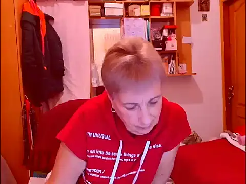 Victoria5643 online show from 8, 10, 2025