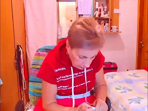 Victoria5643 online show from 18, 9, 2025