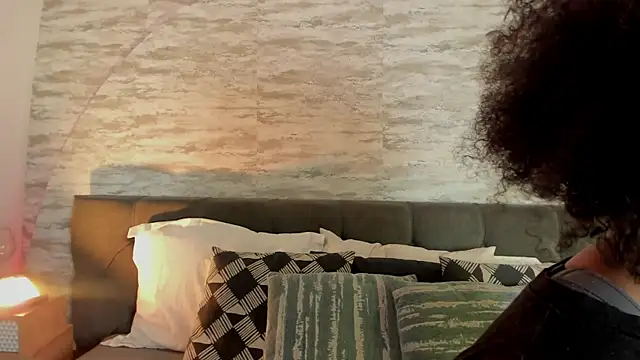 Anneth  M online show from 2, 10, 2025