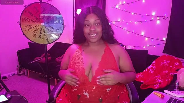 Snapshot of cheriserozequeen chatting on 14, 12, 2024 cheriserozequeen online show from 14, 12, 2024