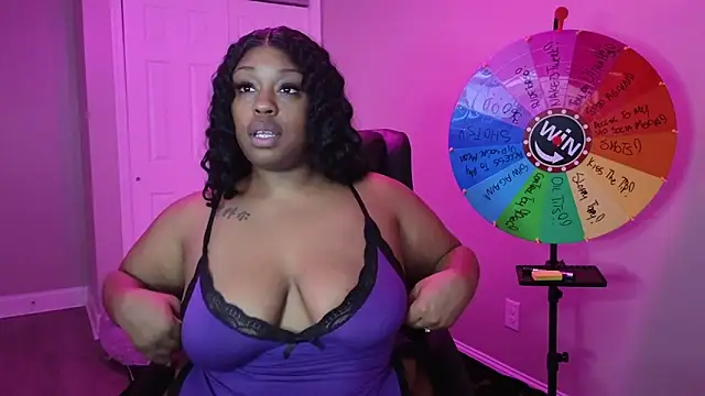 Snapshot of cheriserozequeen chatting on 15, 1, 2026 cheriserozequeen online show from 15, 1, 2026