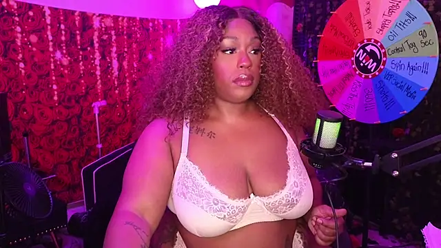 cheriserozequeen online show from 19, 6, 2026