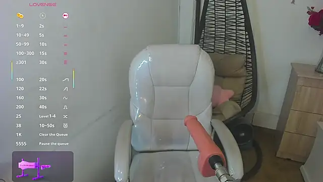 Chanttall  online show from 16, 11, 2025