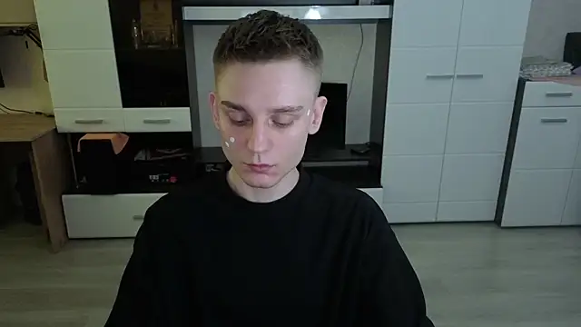 angryzan online show from 13, 4, 2026