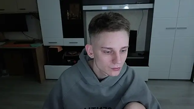 angryzan online show from 13, 1, 2026