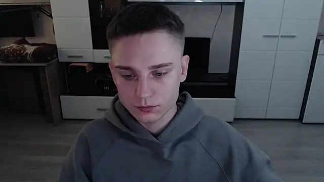 angryzan online show from 9, 10, 2025