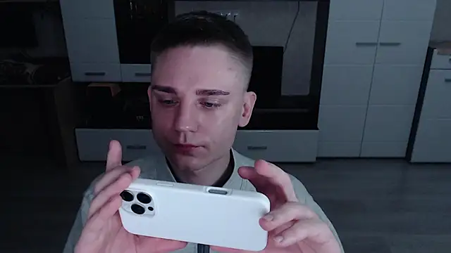 angryzan online show from 23, 10, 2025