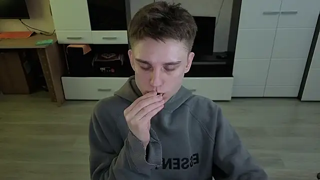 angryzan online show from 5, 2, 2026