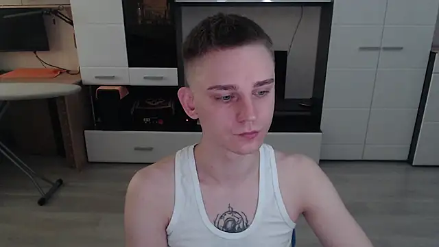 angryzan online show from 2, 10, 2025