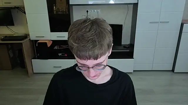 angryzan online show from 2, 4, 2026