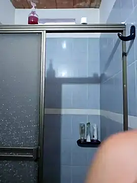 Snapshot of Sofia_Queen17 chatting on 8, 3, 2025 Sofia Queen17 online show from 8, 3, 2025