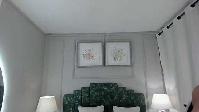 Snapshot of ana_beckett chatting on 13, 11, 2025 ana beckett online show from 13, 11, 2025