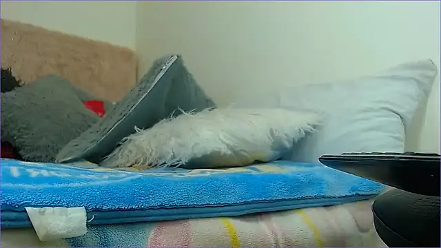 hairy pussywet online show from 23, 2, 2025