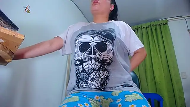 hairy pussywet online show from 8, 6, 2026