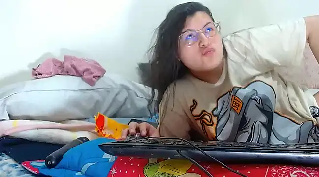 hairy pussywet online show from 7, 3, 2025