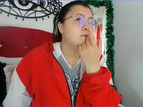 hairy pussywet online show from 7, 2, 2025