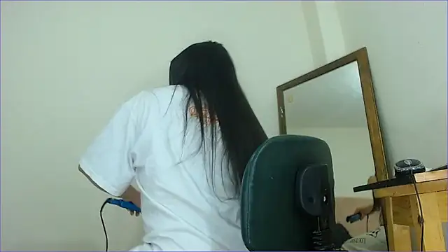 hairy pussywet online show from 20, 2, 2025