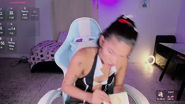 Peggy Funn online show from 29, 9, 2025