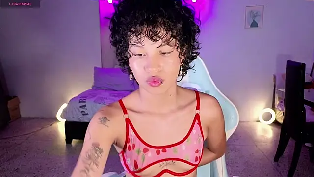 Peggy Funn online show from 20, 9, 2025