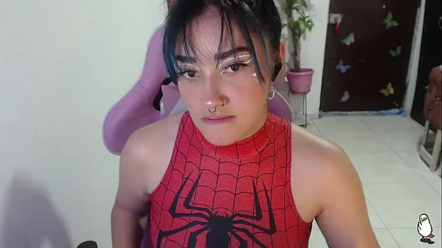 Snapshot of littleangel1_m chatting on 28, 10, 2025 littleangel1 m online show from 28, 10, 2025