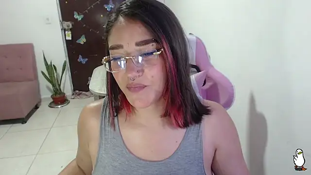 Snapshot of littleangel1_m chatting on 21, 2, 2025 littleangel1 m online show from 21, 2, 2025