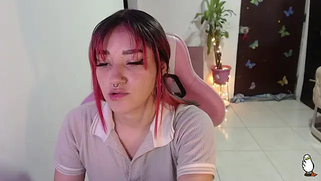 Snapshot of littleangel1_m chatting on 17, 9, 2025 littleangel1 m online show from 17, 9, 2025