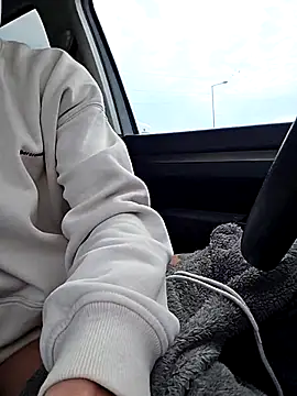 Zeefy online show from 6, 1, 2026