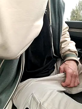 Zeefy online show from 15, 3, 2025