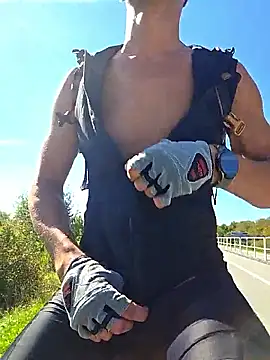 Zeefy online show from 19, 9, 2025