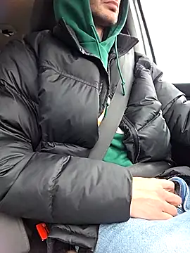 Zeefy online show from 8, 11, 2025