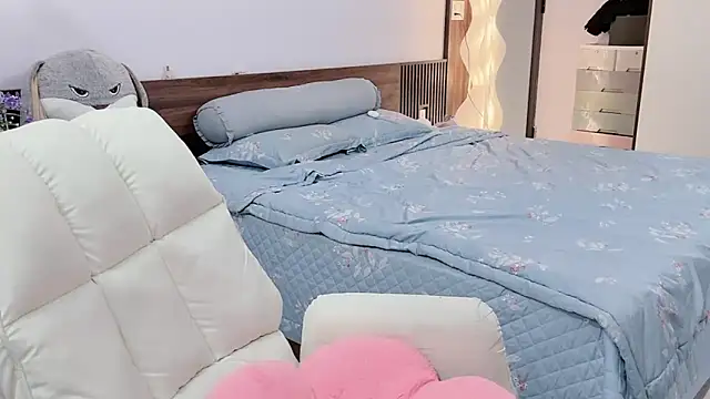  Ely  online show from 24, 11, 2025