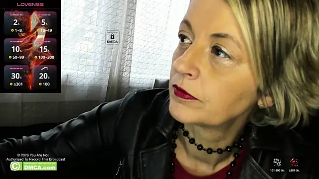 KARINASPALACIOS online show from 10, 2, 2026