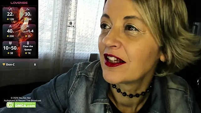 KARINASPALACIOS online show from 6, 2, 2026