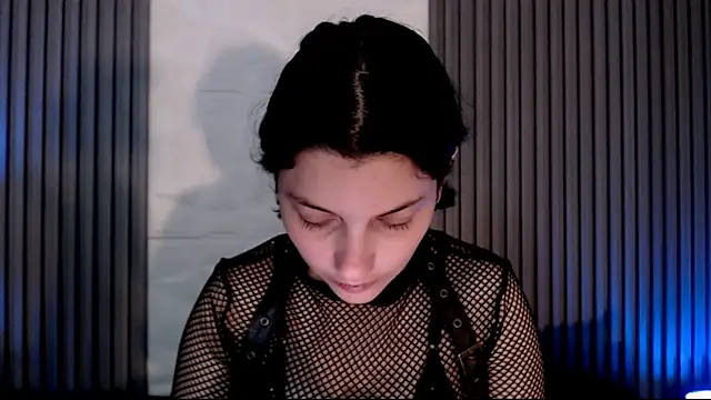 sophy rock online show from 16, 9, 2025